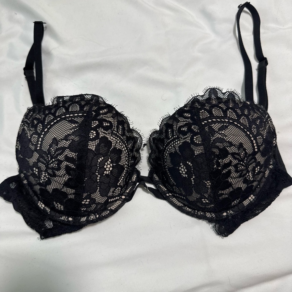 La SENZA Beyond Sexy Black Floral Lace Bra